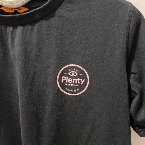 PLENTY HUMANWEAR – BLACK TEE WITH LOGO PRINT | SIZE L | C - Picture 6 of 9